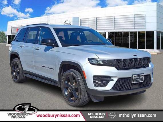 JEEP GRAND CHEROKEE 2022 1C4RJHAG3N8610417 image